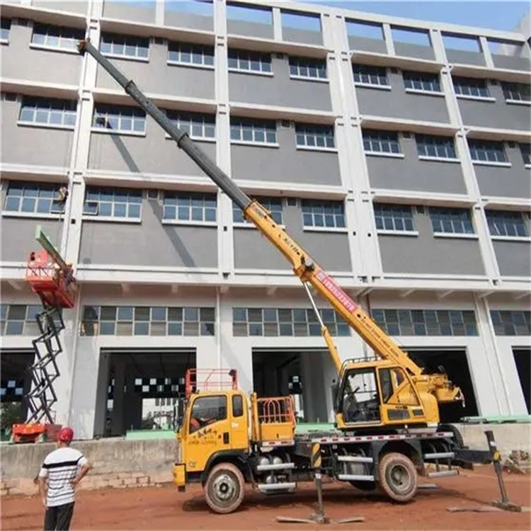 西昌高楼层玻璃吊装